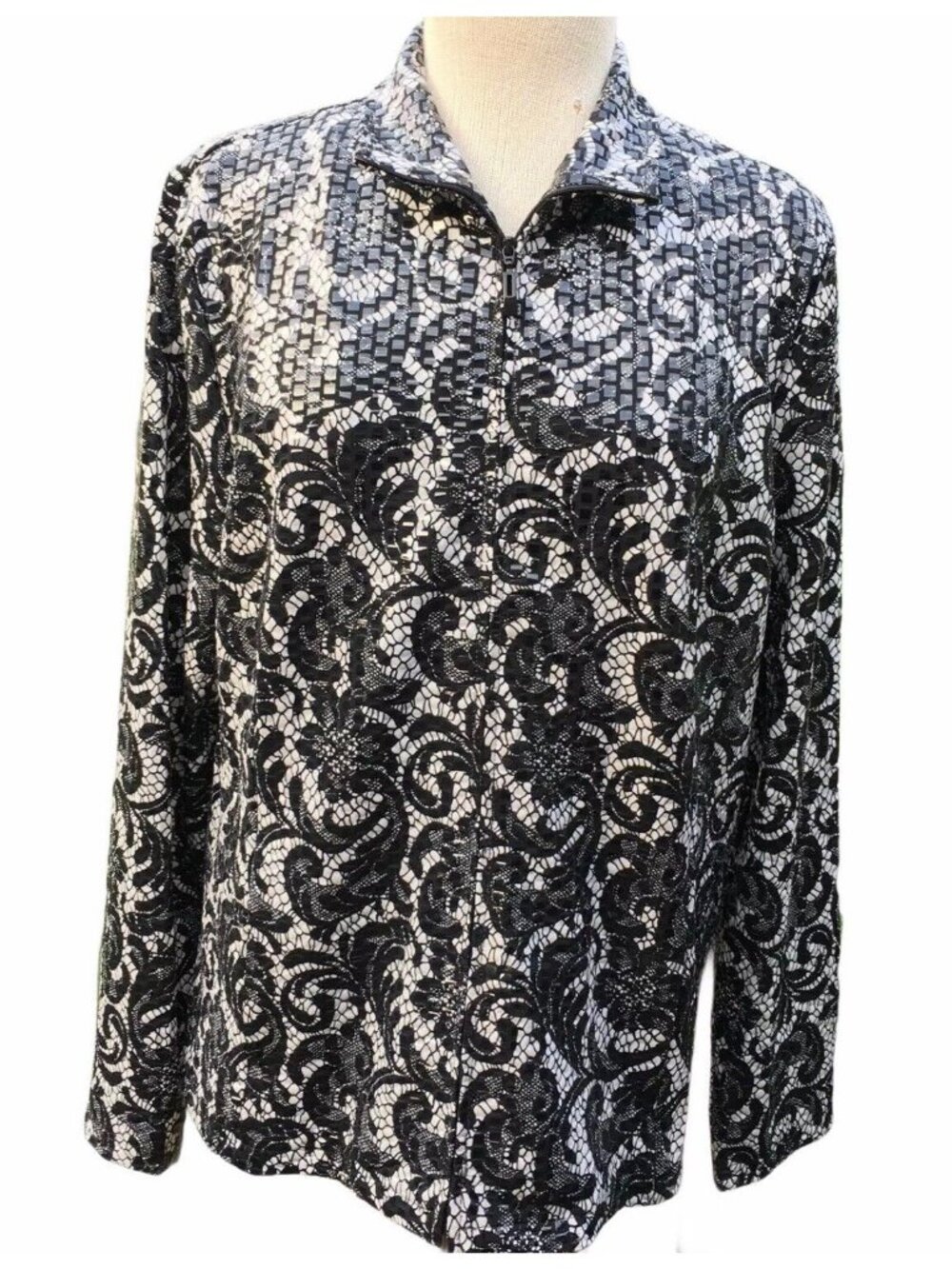 Laura Ashley Jacket Women Sz L Full Zip Black White Paisley Shiny Boxy Collar